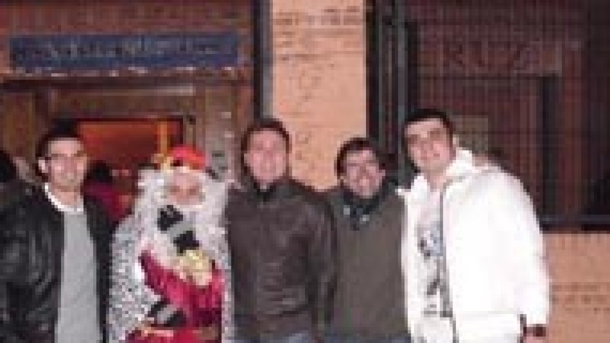 Misioneros en la parroquia de la Santa Cruz de Coslada