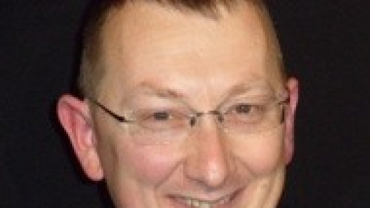 El padre Guitton atiende a los divorciados en Toulon