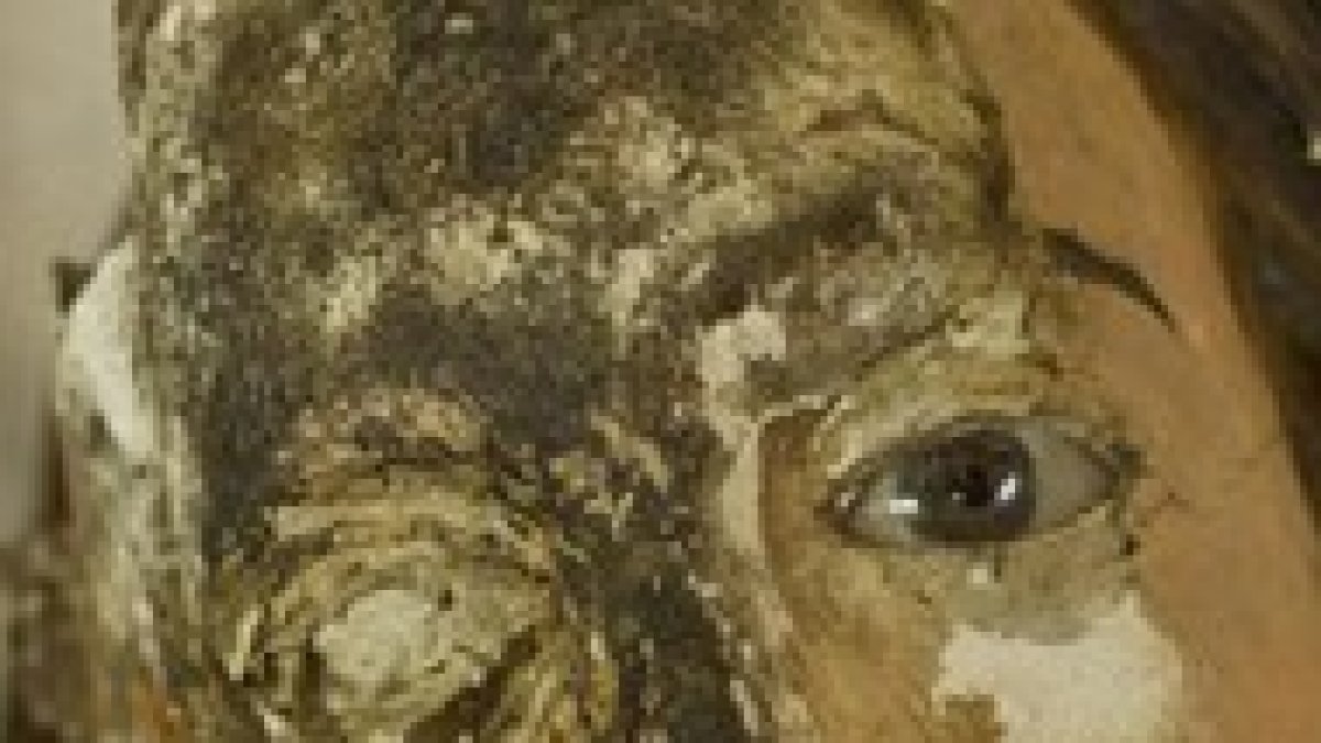 Talla de la Virgen del Rosario o de la Victoria