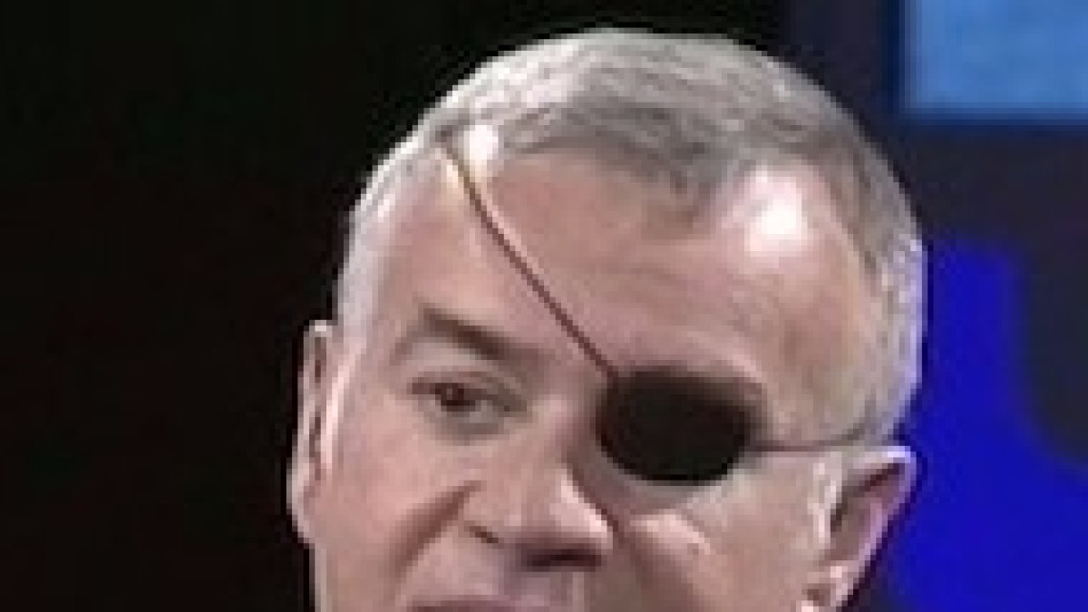 José Javier Esparza.