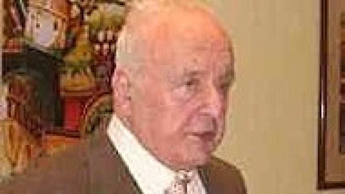 Ricardo de la Cierva.