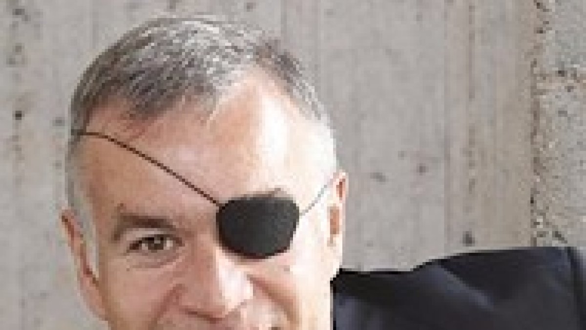 José Javier Esparza.