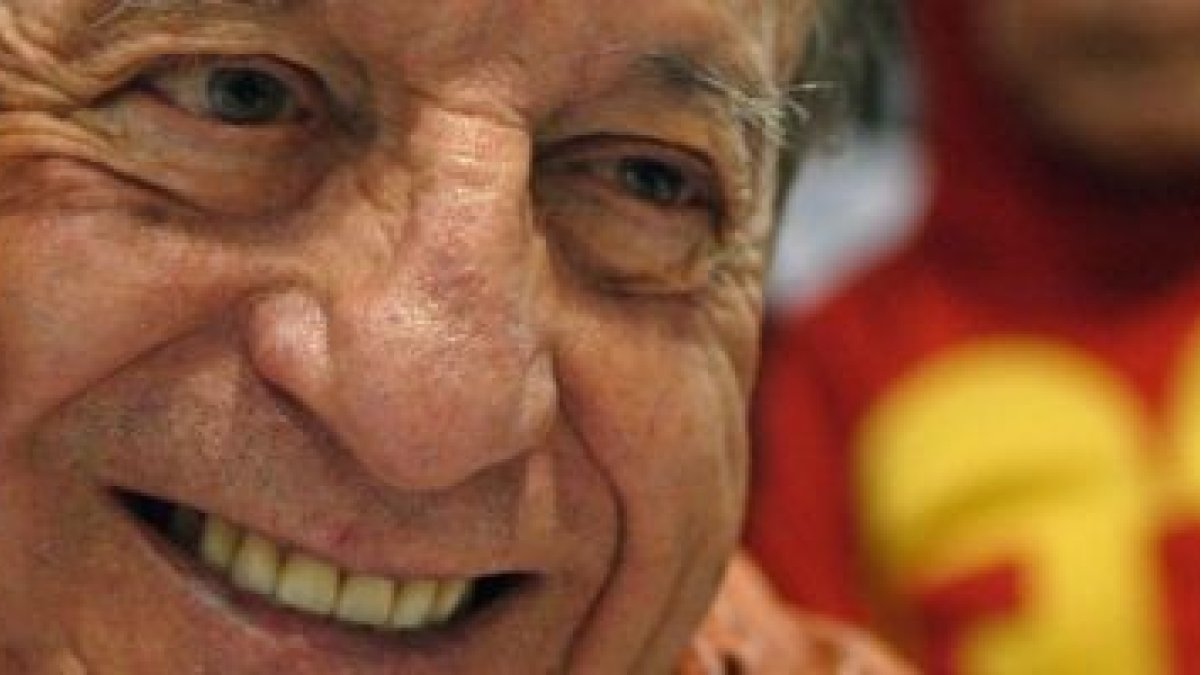 Roberto Gómez Bolaños, alias Chespirito, hizo feliz a una multitud a través del humor, la TV y el teatro