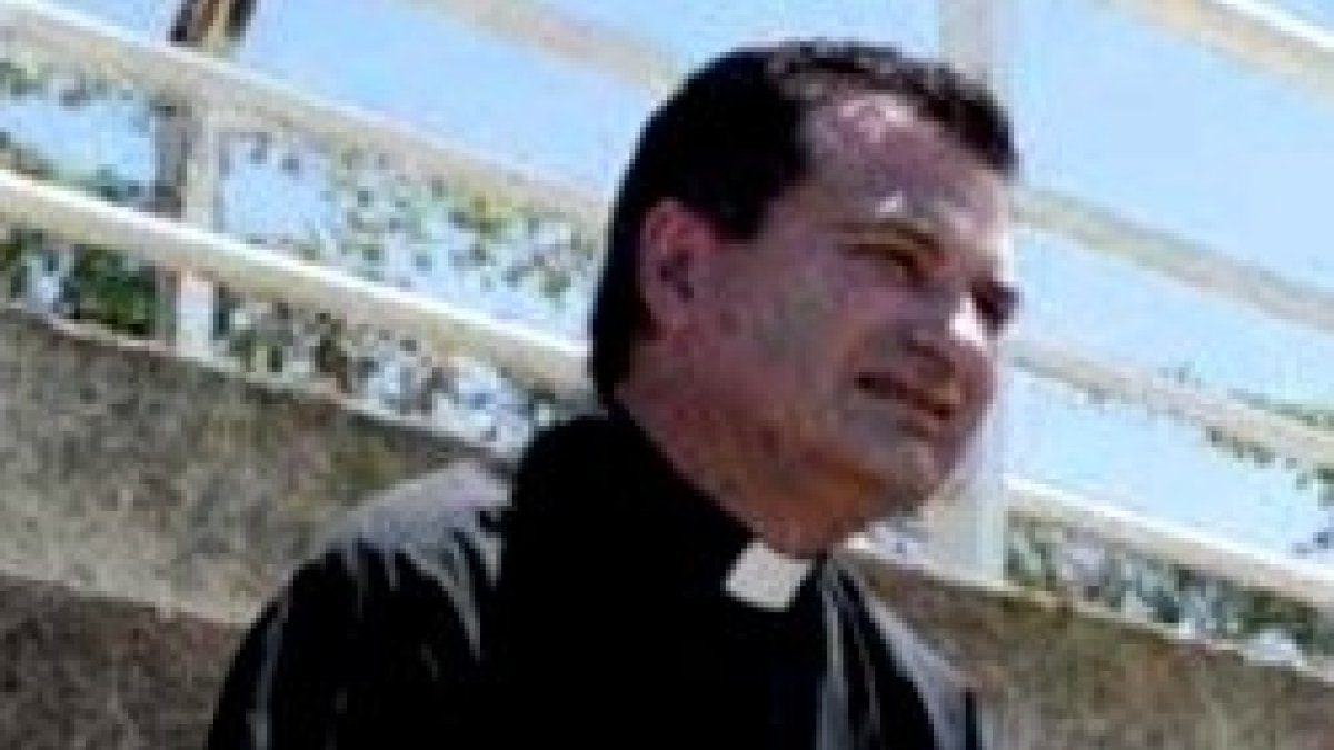 Walter Sivori es sacerdote y sobrino nieto del Papa Francisco por parte materna