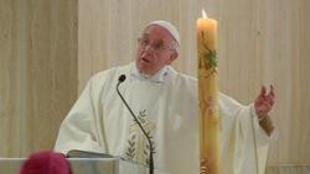 El Papa Francisco, desde Santa Marta, exhorta a los cristianos a servir a los demás