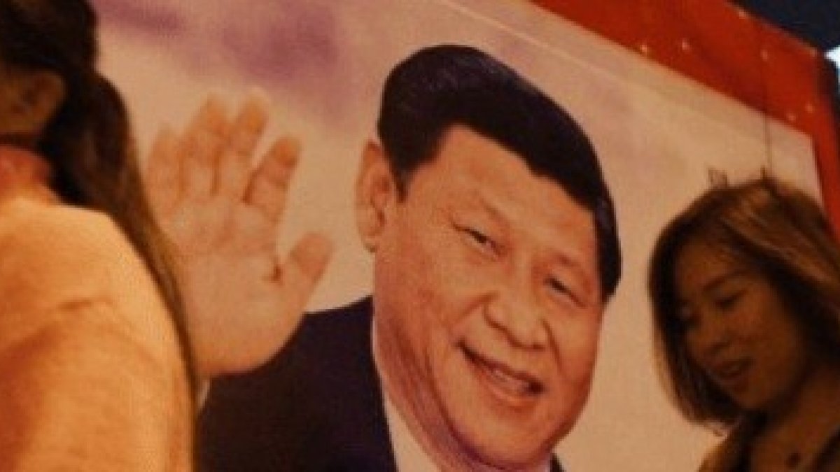La imagen de Xi Jinping, el presidente chino, ya está por doquier en las calles... ahora la meten en las casas de los cristianos