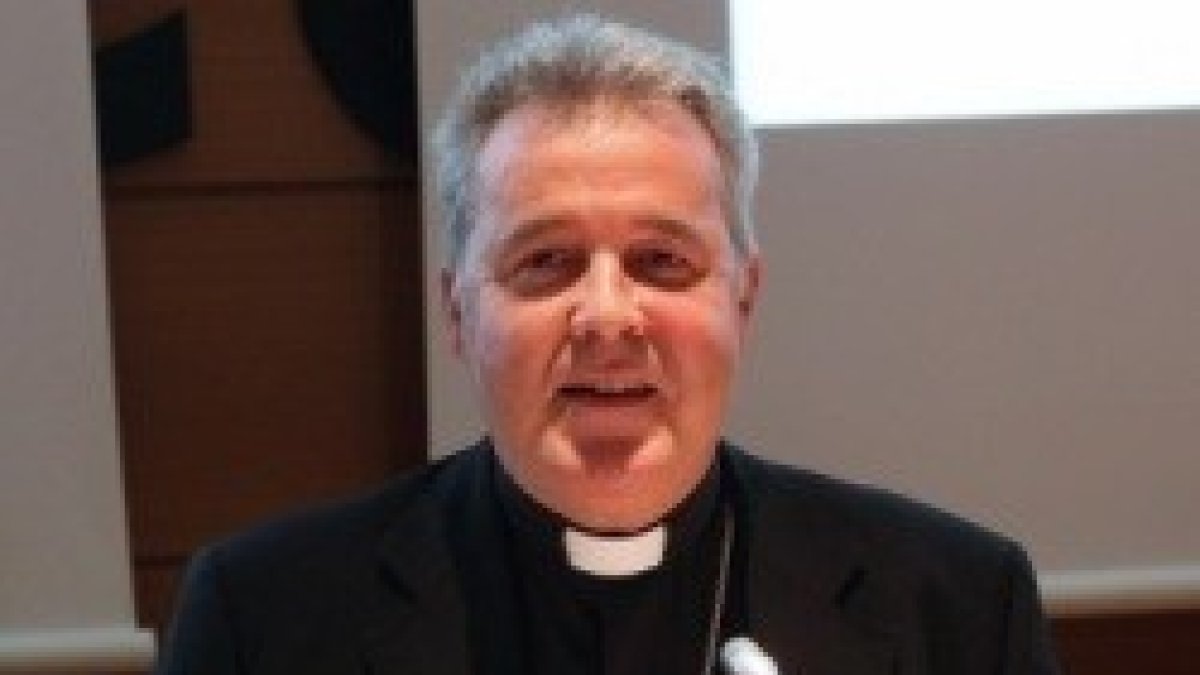 Mario Iceta, obispo de Bilbao, presentó los datos del nuevo sondeo