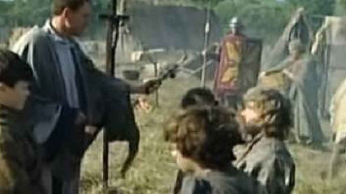 La conversión de los visigodos al catolicismo es el punto de partida a la unidad social y política de la que Esparza denomina «primera España». Imagen: serie «Barbarians. The Goths» (2004).