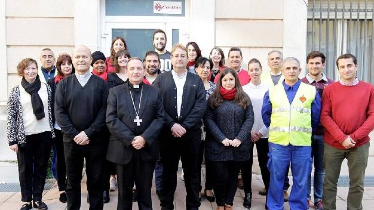 La diócesis, una de las más pequeñas de España, se está volcando en la ayuda de todo el que lo necesita en esta pandemia