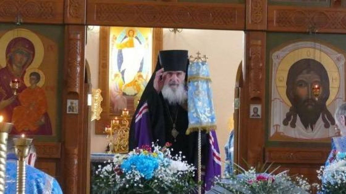 El obispo Pedro, de la diócesis ortodoxa de Kalachinsk, es doctor en Biología, especialista en virus... aquí, en una fiesta de la Virgen