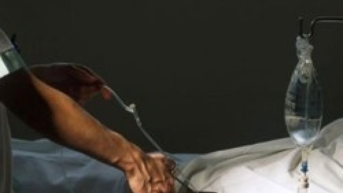 La eutanasia es matar un enfermo, el suicidio asistido es ayudar a un suicida a matarse