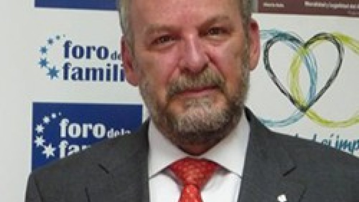 Ignacio García Juliá, presidente del Foro de la Familia: la Ley LGTBI «saturará los tribunales»