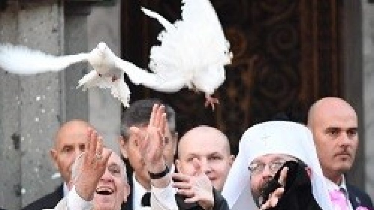 El Papa visitó este domingo a la comunidad greco católica ucraniana de Roma