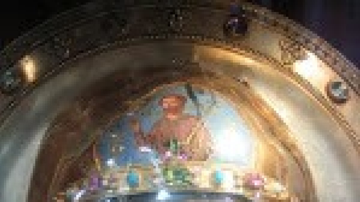 Cabeza que se venera en Amiens.