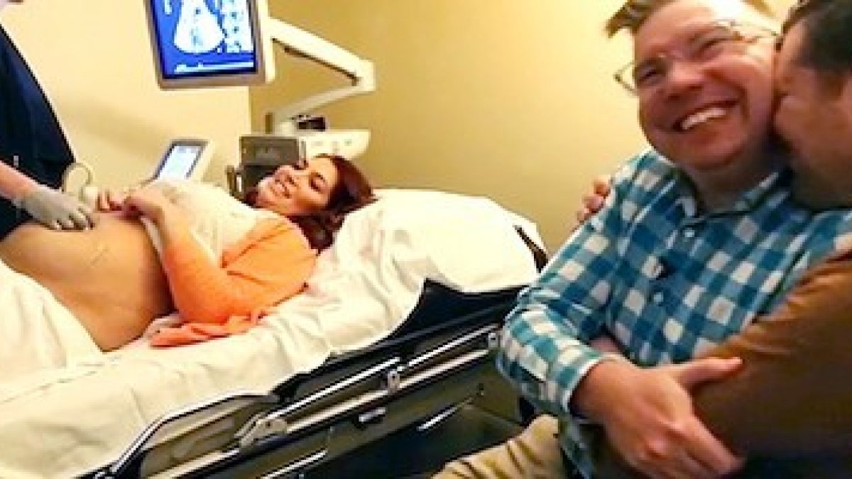 Los tres autores del artículo recuerdan que la infertilidad es intrínseca a una pareja del mismo sexo en cuanto pareja.