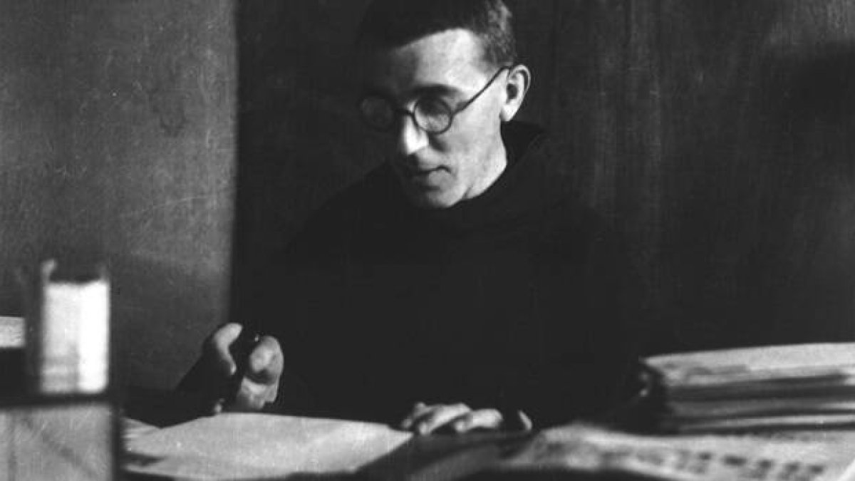 Placido Cortese en 1933... fue un gran impulsor de El Mensajero de San Antonio... y salvó muchas vidas