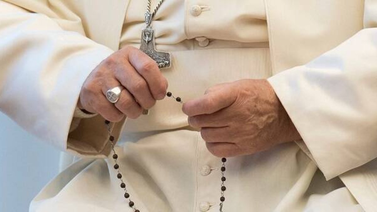 El Papa Francisco rezará el Rosario por la paz en conexión con muchos santuarios y fieles por streaming