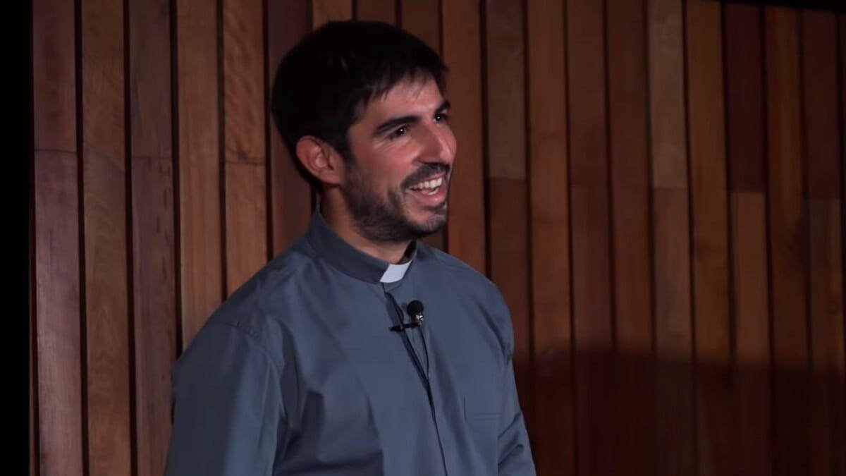 Rodrigo Correa es sacerdote de los padres de Schoenstatt y su vocación se despertó durante una peregrinación por las montañas