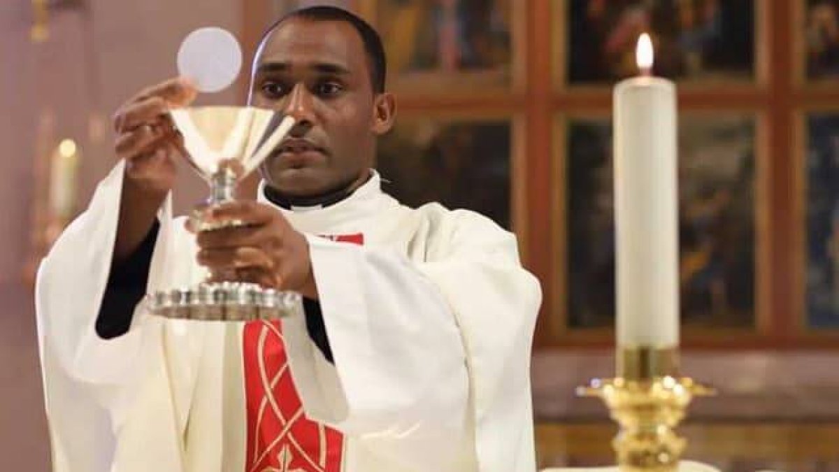 Temesgen pertenece a un pequeño vicariato de Etiopia que necesita urgentemente sacerdotes formados.