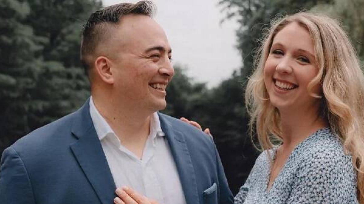 Morgan Holliger, conversa y entusiasta de la Teología del Cuerpo, y su esposo Tom