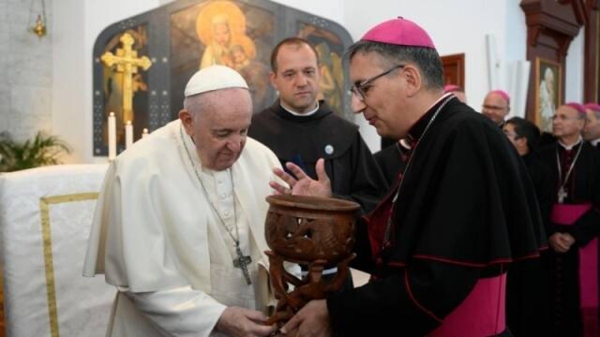 «Apostolado, testimonio y fidelidad a la verdad»: la misión de Francisco para la Iglesia kazaja