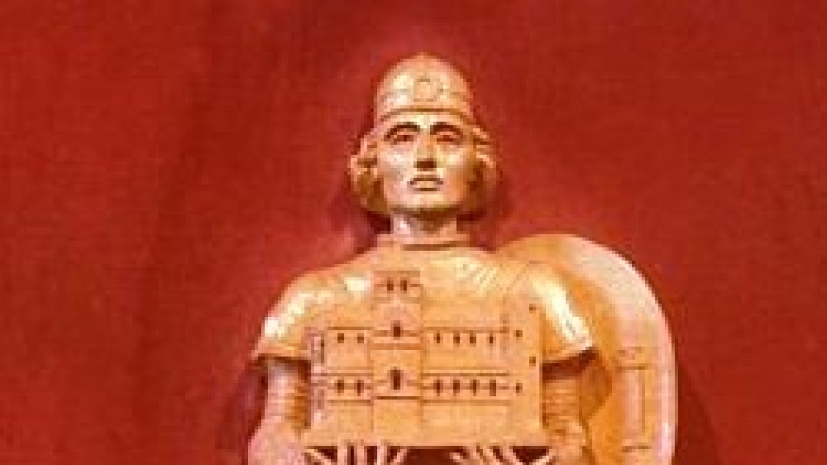 San Rönvald. Catedral de San Magno.