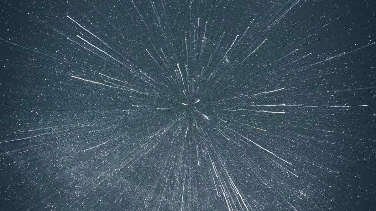 La teoría del Big Bang como origen del Universo es independiente del hecho y las pruebas de la Creación: ni la demuestra ni su refutación implicaría la inexistencia de un Creador. Foto (contextual): Casey Horner / Unsplash.