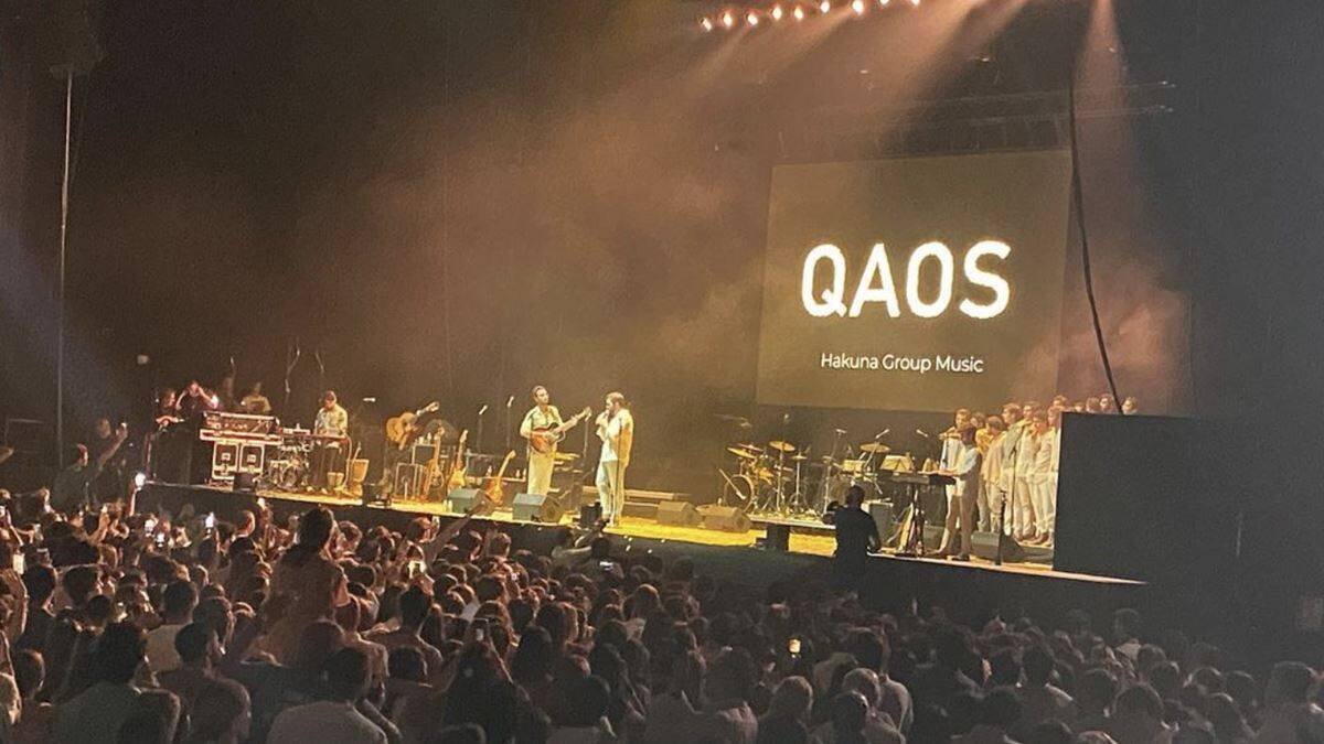 El grupo musical Hakuna presentó este sábado, en la madrileña plaza de toros de Vistalegre, su nuevo disco, 'Qaos'. Se agotaron las entradas y los asistentes salieron con la sensación de haber asistido a un evento histórico.
