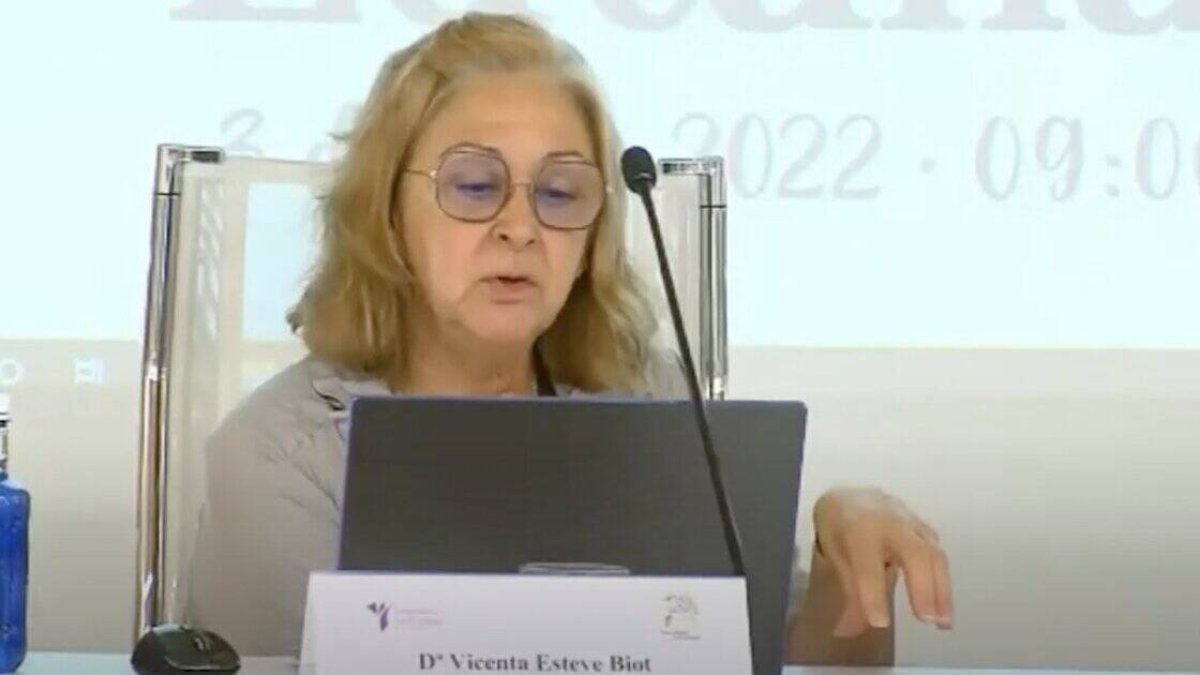 La psicóloga Vicenta Esteve Biot denuncia que la nueva Ley Trans es