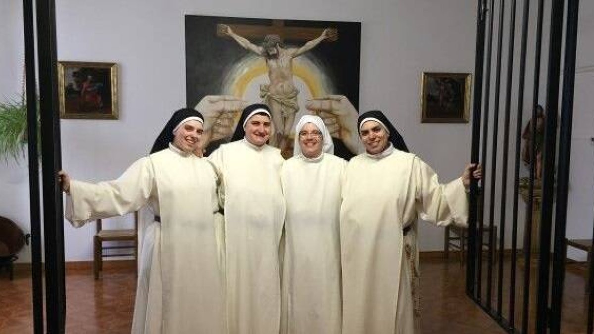 Sor Leticia y las dominicas de Lerma lanzan ahora el libro Te Reto - la prueba de los cien días