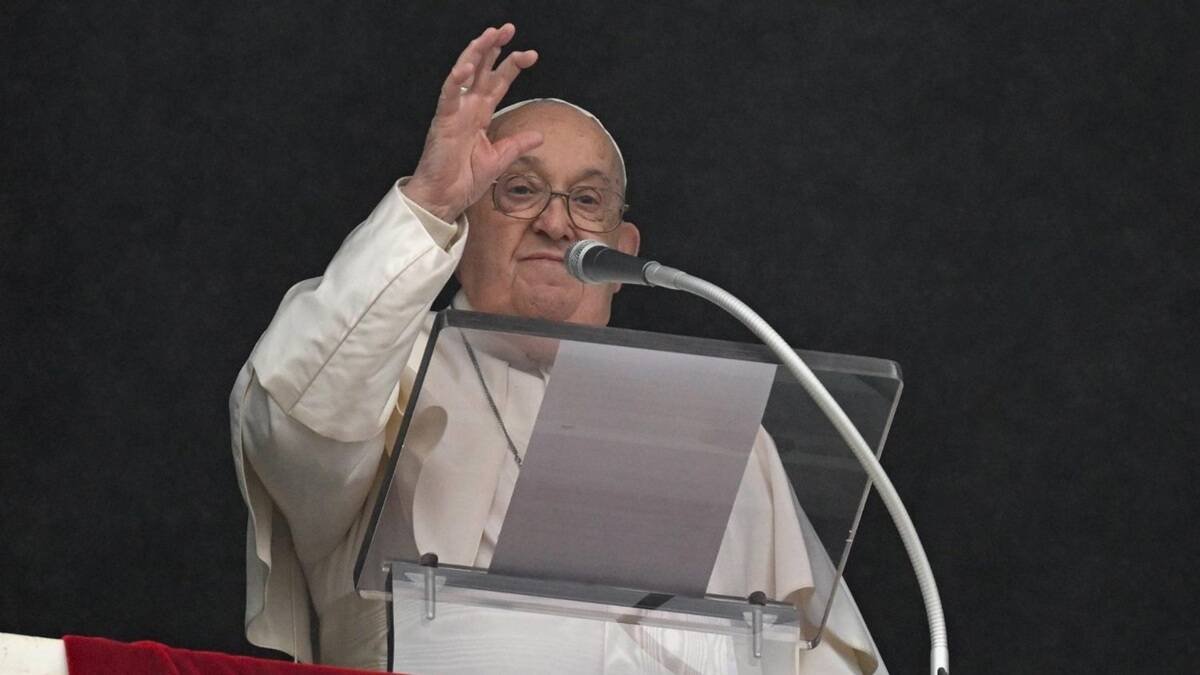 El Papa Francisco, durante el rezo del Ángelus este 5 de enero.