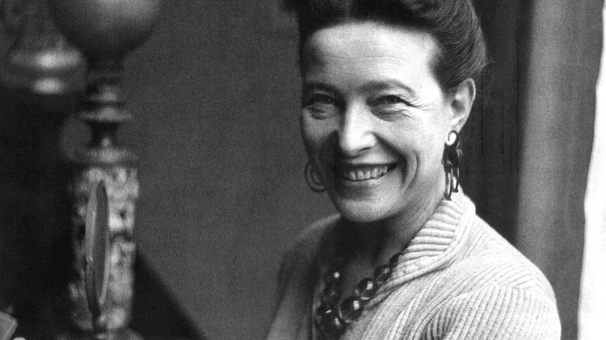 Simone de Beauvoir (1908-1986), exponente del feminismo contemporáneo y autora de 