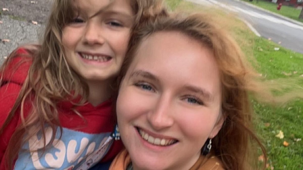 Kristi, con su hija Adeline, su razón para vivir.