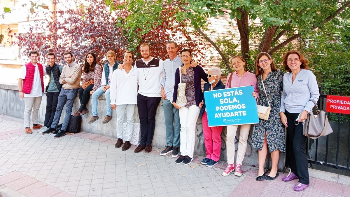 Entre el 5 de marzo y hasta el próximo 12 de abril, cientos de voluntarios acudirán a los abortorios de todo España para rezar por el fin del aborto.