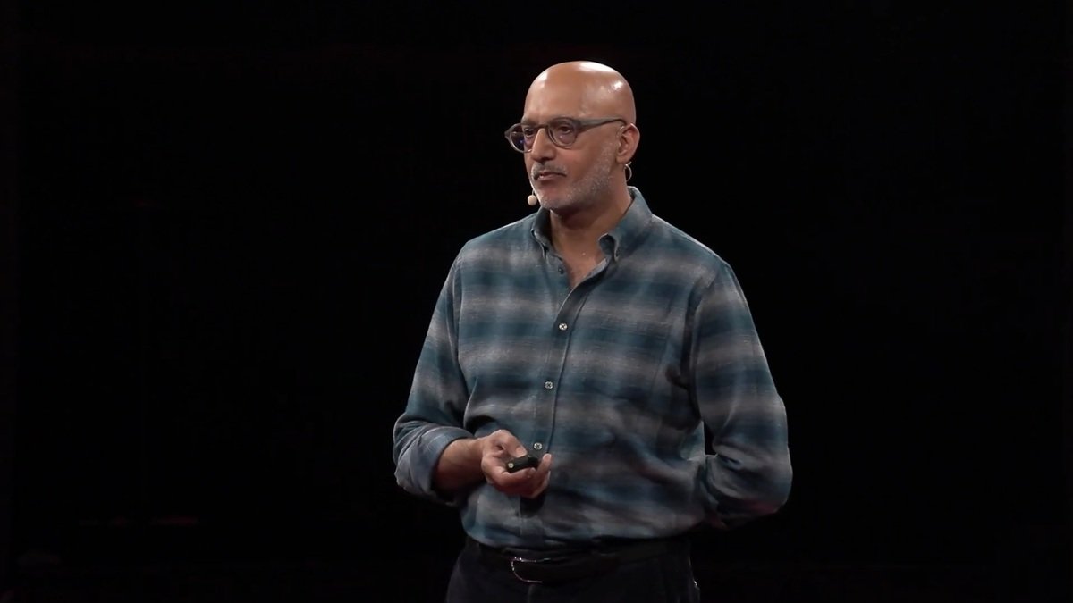 Ilyas Khan, CEO de la empresa tecnológica Quantinuum y amigo de Stephen Hawking, aborda el futuro y riesgos de la inteligencia artificial.