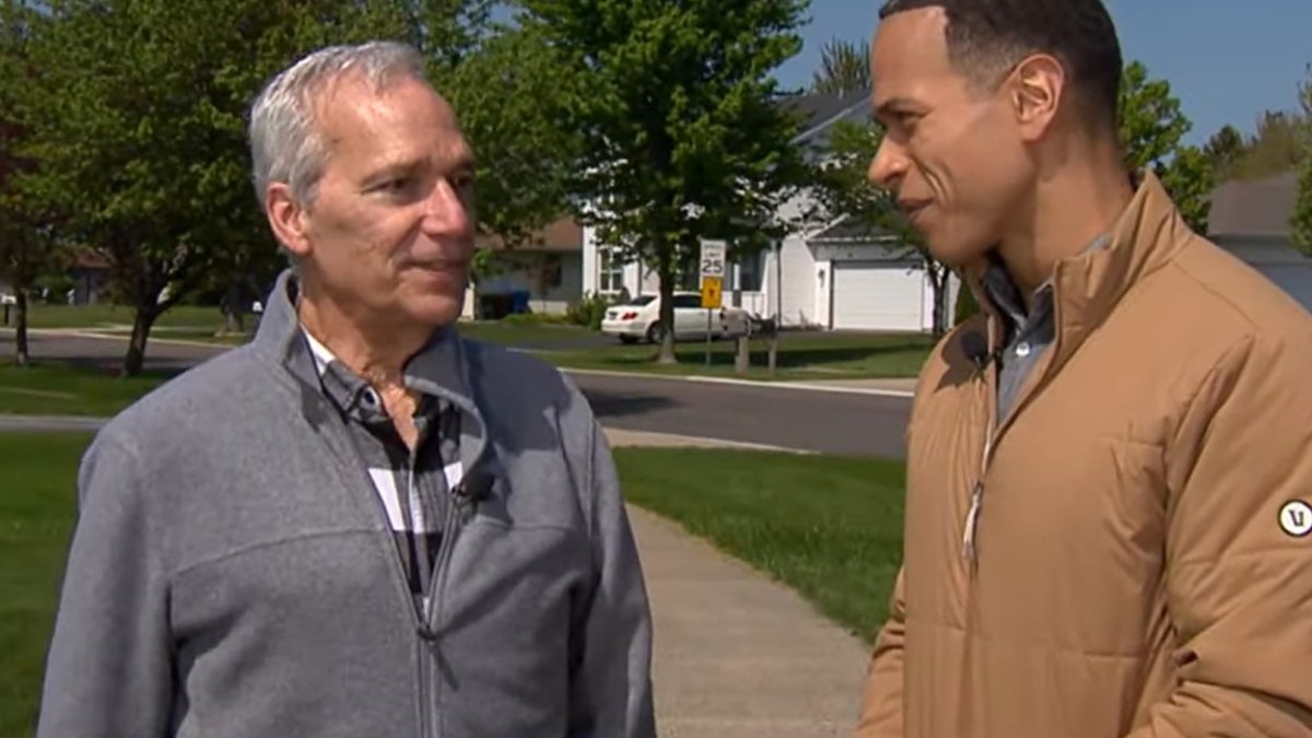 John Prevost, hermano del nuevo Papa, expresó su relativa sorpresa ante la elección.