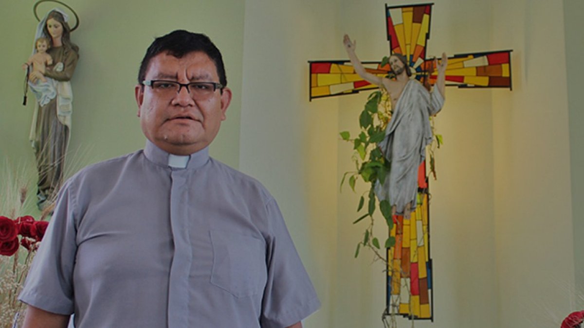 El padre Contreras Llajaruna es superior del distrito de América del Sur de los maristas.