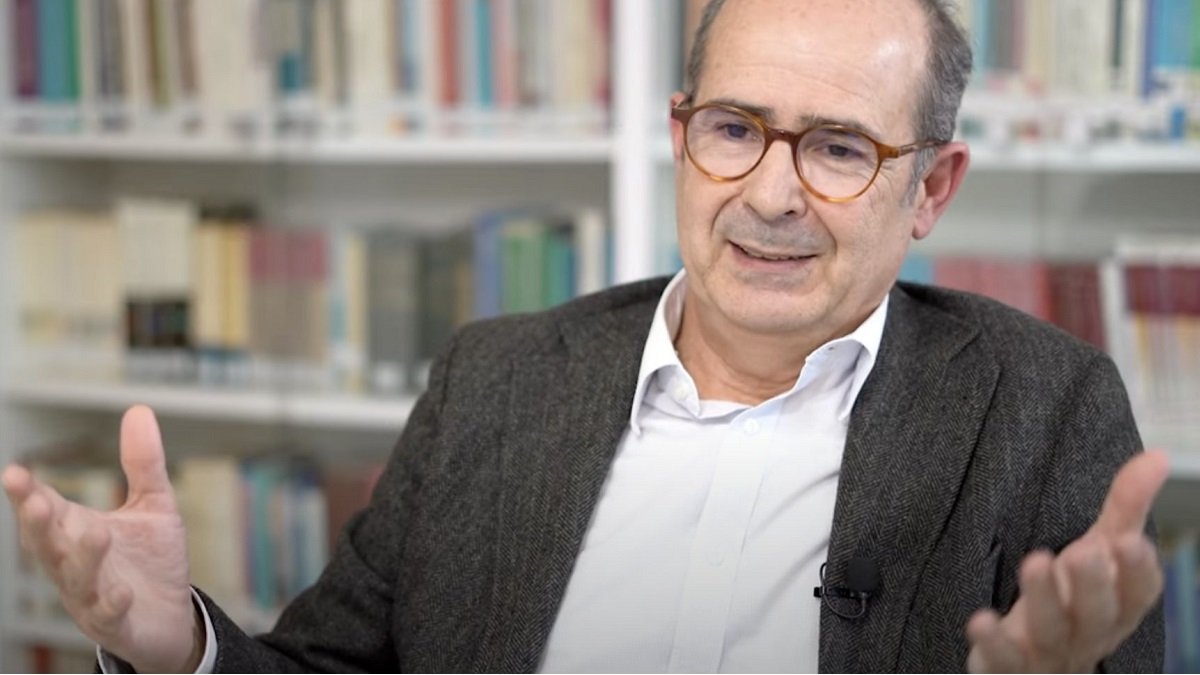 El filósofo Higinio Marín advierte de las ambiciones del Estado actual sobre la familia y los niños