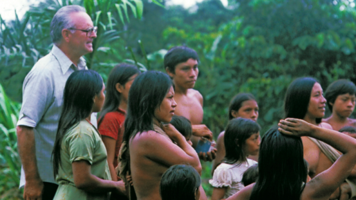 El obispo misionero capuchino Alejandro Labaca en la Amazonia ecuatoriana, fue asesinado en 1987