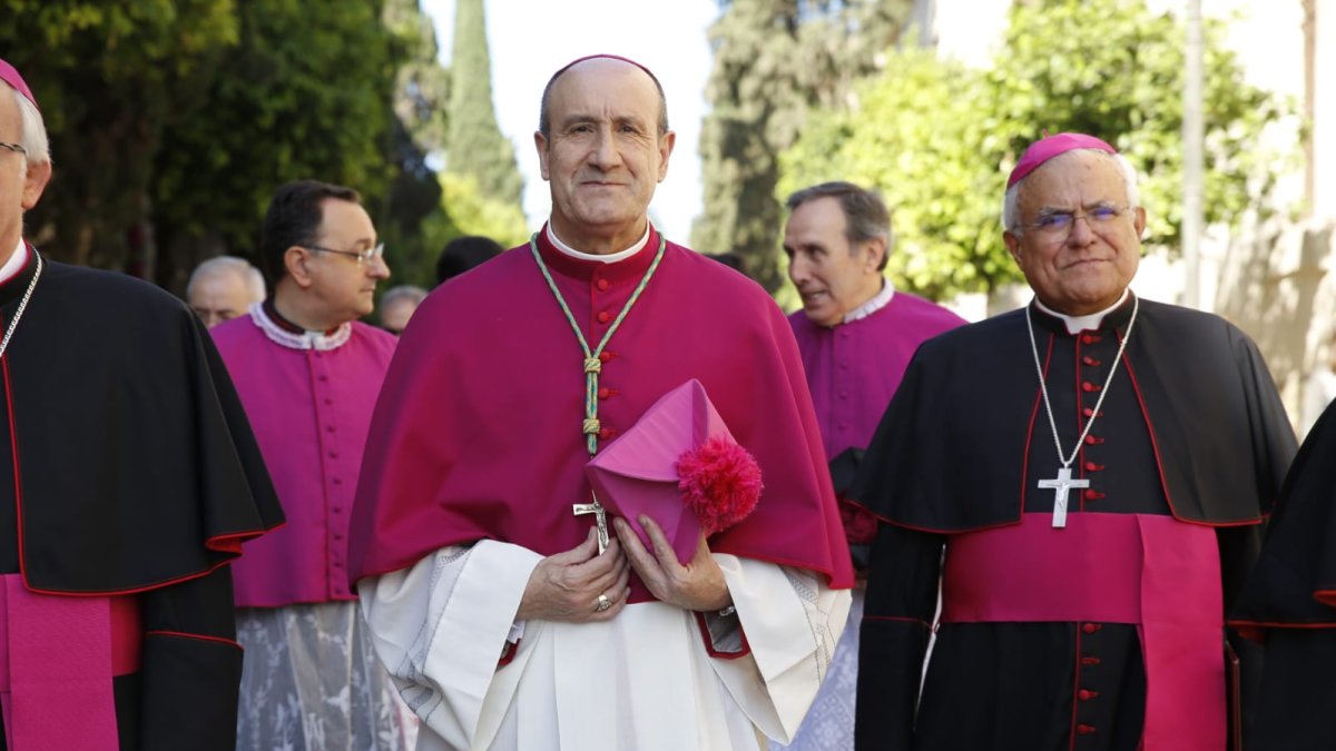 Jesús Fernández sucede a Demetrio Fernández en el histórico obispado de Córdoba