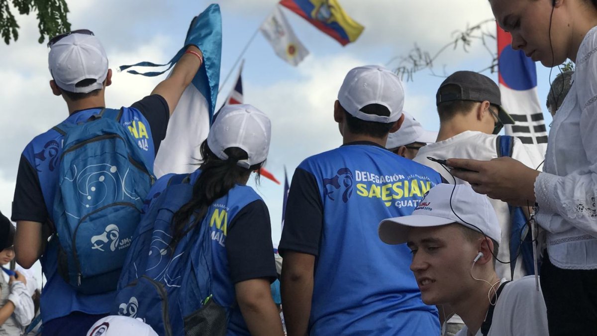 El sencillo testimonio cristiano se está revelando esencial en las nuevas conversiones y bautismos de jóvenes.