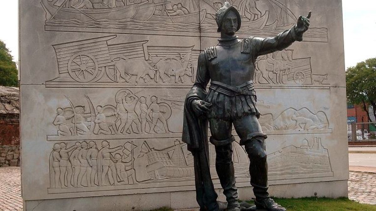 Monumento a Hernandarias en Montevideo (Uruguay).