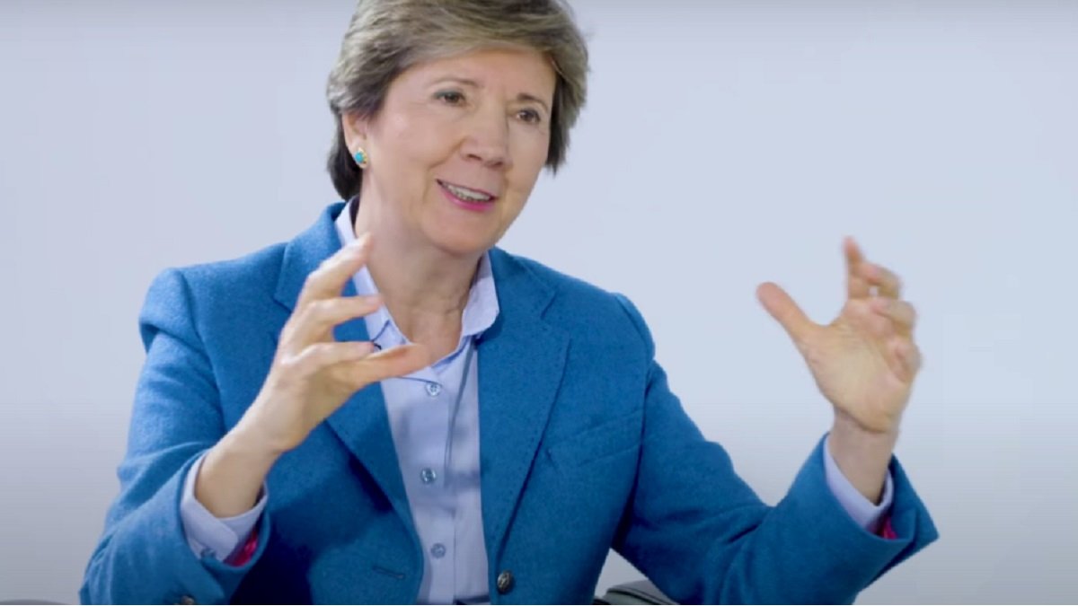 María Jesús Álava Reyes, popular psicóloga, reconoce que la fe es un factor muy positivo en la salud mental del joven