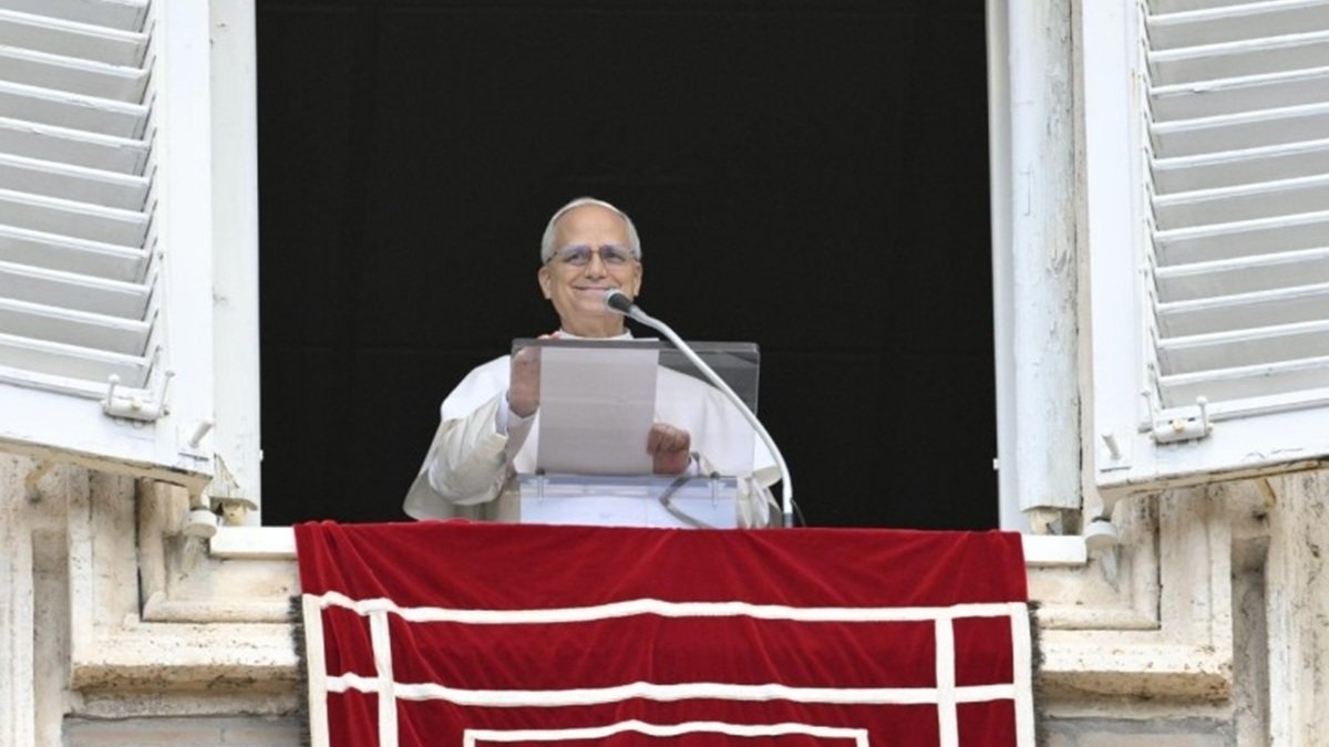El Papa León XIV, durante el rezo del Ángelus este domingo 24 de agosto.