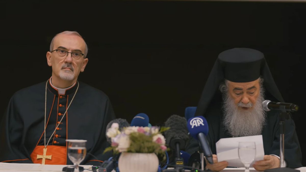 El cardenal Pizzaballa y Teófilo III, durante una reciente rueda de prensa.