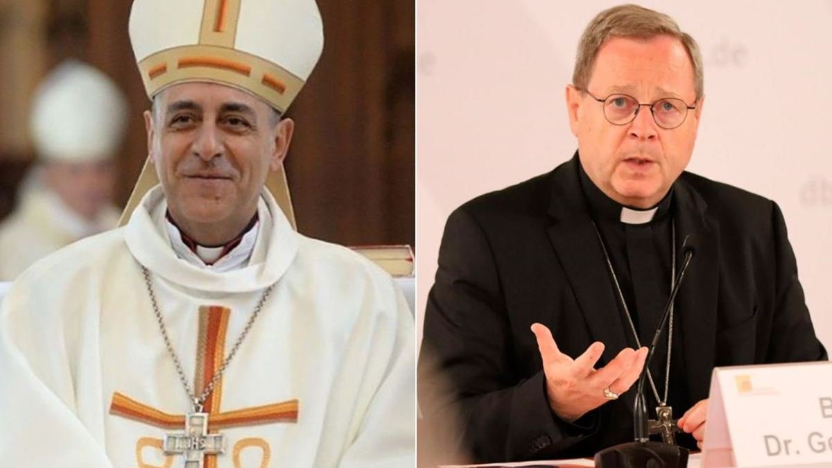 El cardenal Víctor Fernández, prefecto del Dicasterio para la Doctrina de la Fe (izda.) y el obispo Georg Bätzing, presidente de la conferencia episcopal alemana.