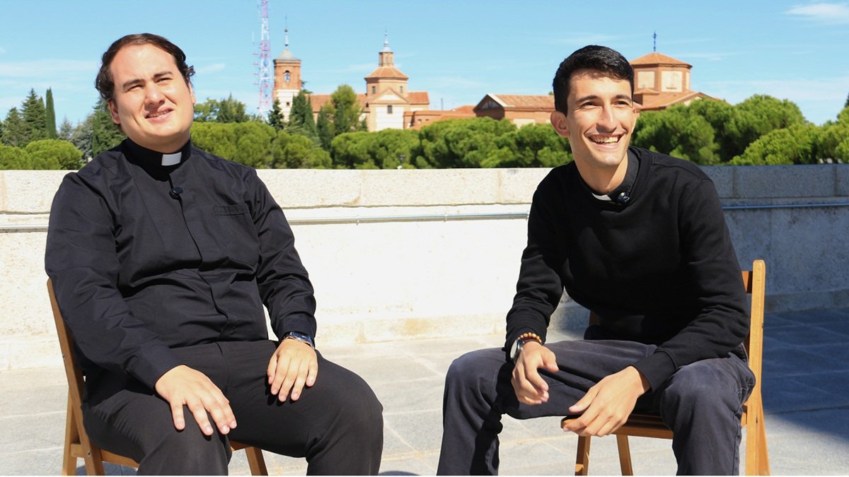 Antonio Sánchez Villalba y Enrique Sebastián Jimeno, dos de los nuevos seminaristas que serán ordenados este 12 de octubre en el Cerro de los Ángeles.