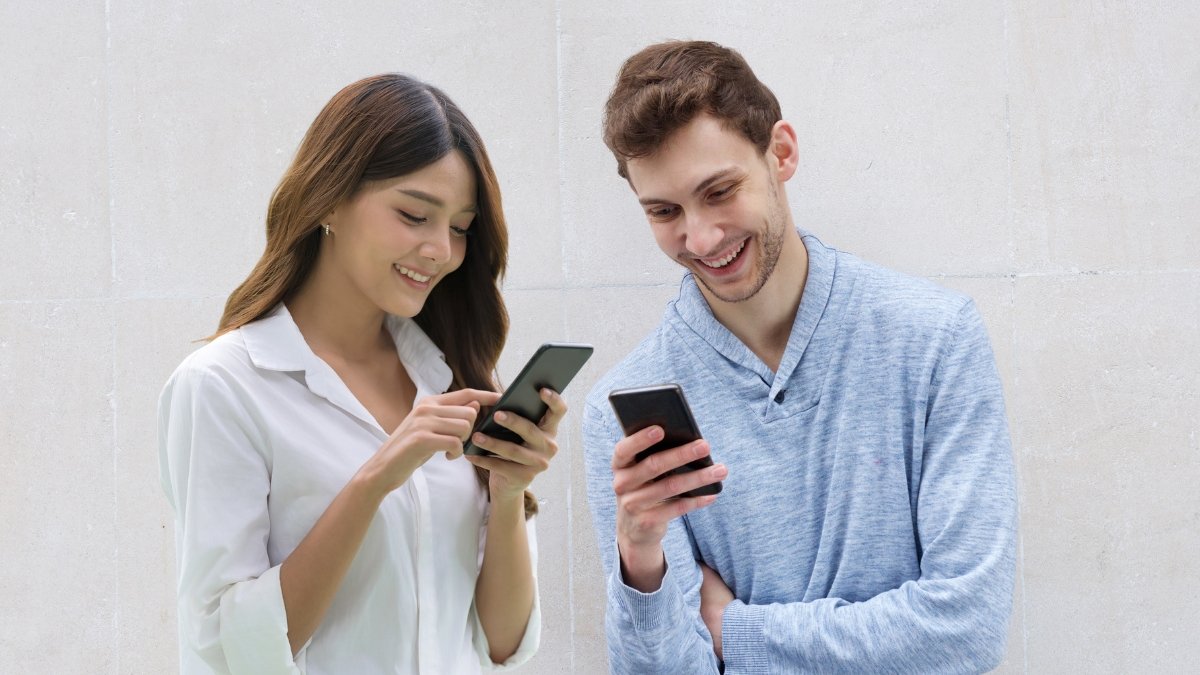 Algunos estudios reportan menos de una hora a la semana de comunicación en pareja, mientras que solo una