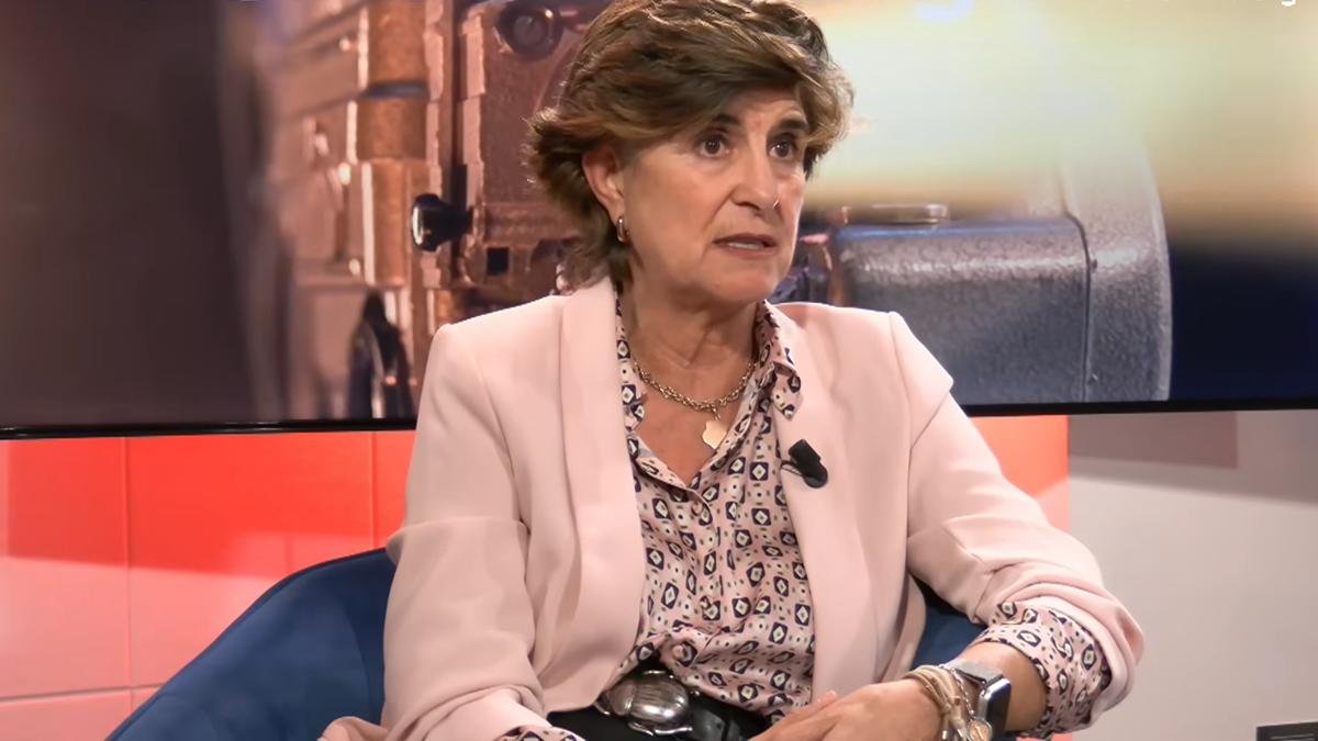 María San Gil, durante una reciente entrevista de Alfonso Rojo.