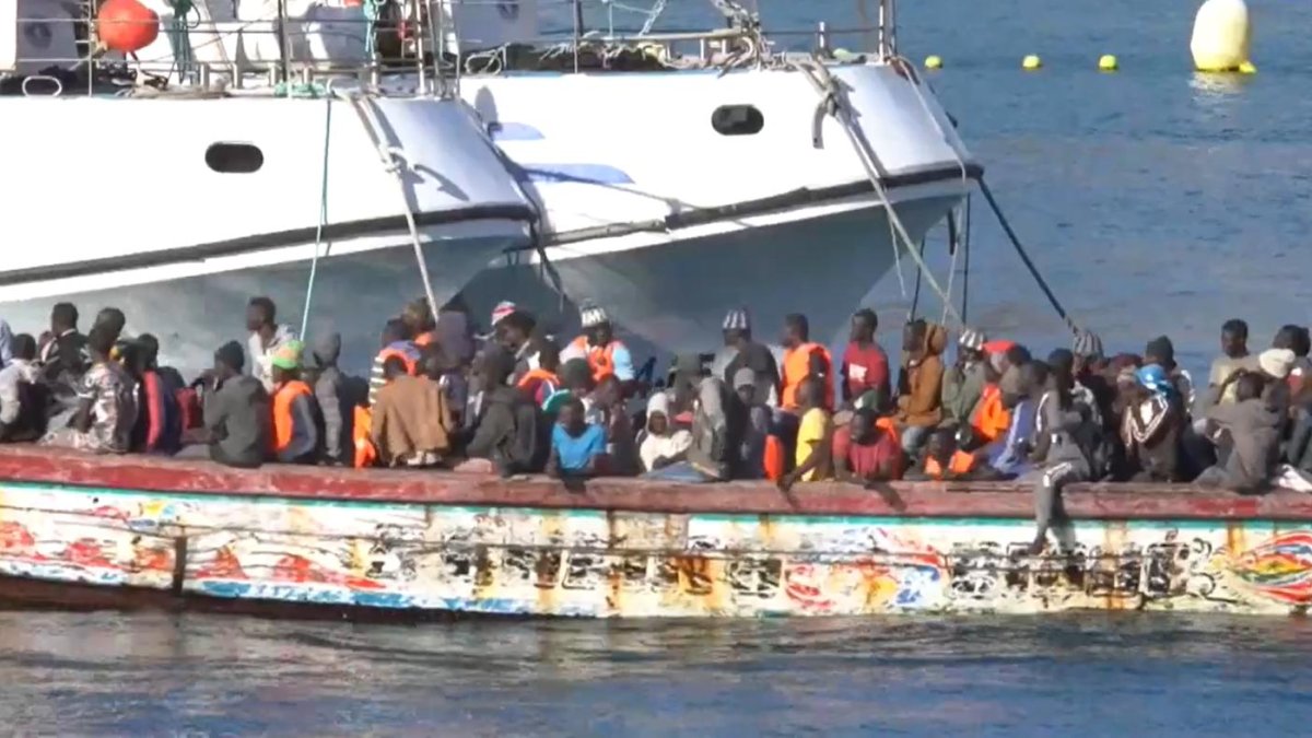 El problema de la inmigración masiva solo puede afrontarse a largo plazo con un resurgir del 'ethos' religioso de la sociedad española.